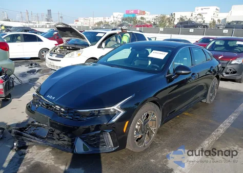 2025 Kia K5 Gt-Line z USA, uszkodzony, nr VIN KNAG64J7XS5352232